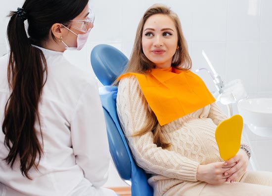 visita dal dentista in gravidanza